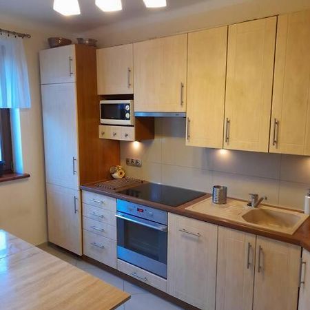Bronowice- Parter Domu Apartment Krakow Ngoại thất bức ảnh